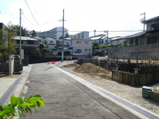 前面道路を含む現地