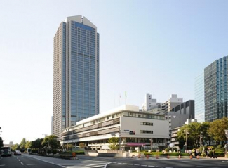 神戸市役所まで1043m