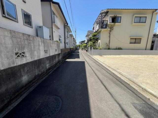 前面道路　２０２５年５月撮影