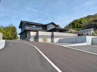 松山市平田町の中古一戸建ての画像