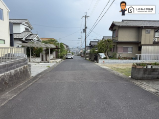 前面道路は約6.9ｍの広さがございます。