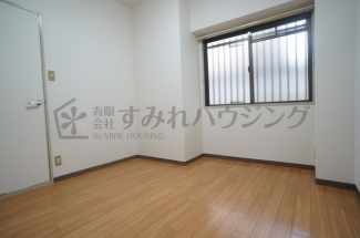 参考、同建物・同間取りの号室