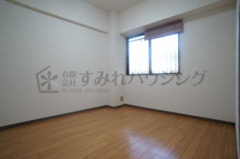 参考、同建物・同間取りの号室