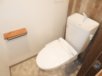 ゆったりとした空間のトイレです