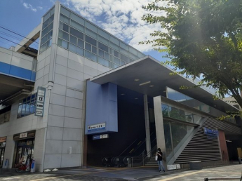 阪神「今津駅」まで450m