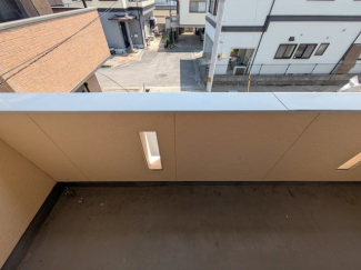 【バルコニー】