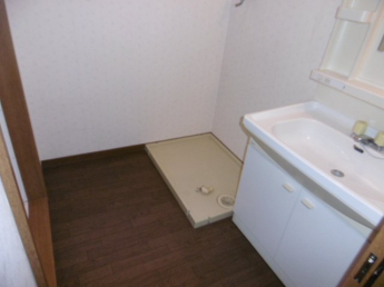 使いやすい独立洗面台です