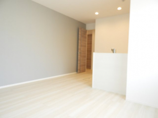 こちらの居間で趣味の時間をお楽しみください