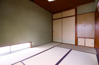 【寝室】