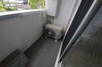 陽当たり良好なバルコニーです
