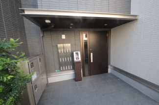 【エントランス】