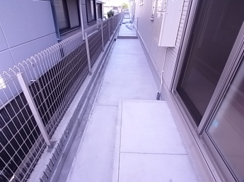 【バルコニー】