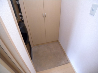 【玄関】