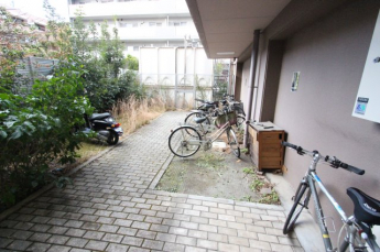 お庭の付いた物件です