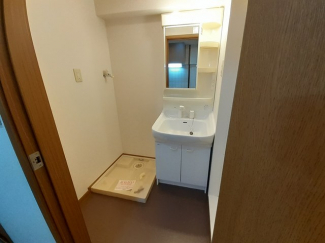 【洗面所】