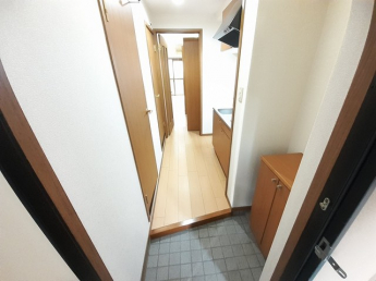 【玄関】