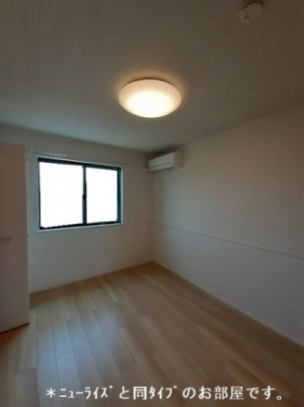 【寝室】