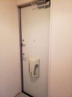 落ち着いた玄関です