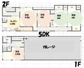 １階部分は１部屋とガレージ。駐車スペースと使うも良し。小さな