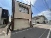 ガレージ付小さなお店屋さんも可能です　新居浜市喜光地町中古住宅の画像