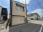 ガレージ付小さなお店屋さんも可能です　新居浜市喜光地町中古住宅の画像