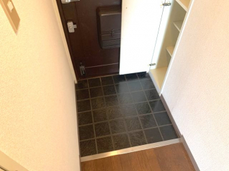 【玄関】