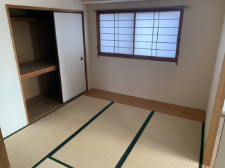 【寝室】