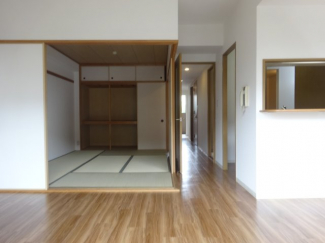 【居間・リビング】