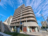 西宮市甲子園高潮町のマンションの画像