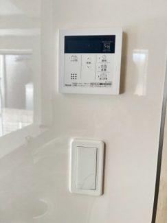 宝塚市寿町新築戸建ての画像