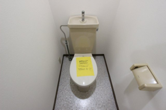 シンプルで使いやすいトイレです