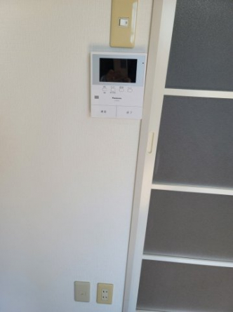 TVモニター付きインターホンで安心です！