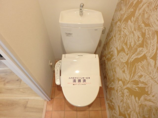 コンパクトで使いやすいトイレです