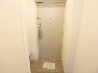 ゆったりとした玄関です