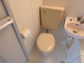 清潔感のあるトイレです