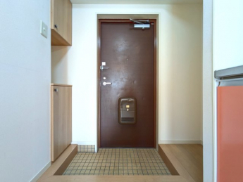 玄関シューズボックス