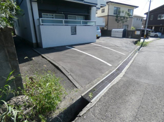 敷地内駐車場（軽自動車区画）