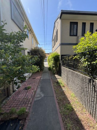 接道道路：2025年５月撮影