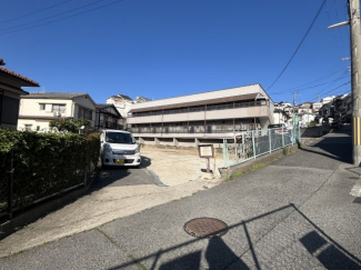 南側の４２条２項道路