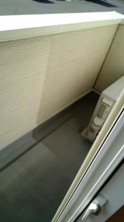 外からの目が気にならないバルコニーで洗濯物が干せます