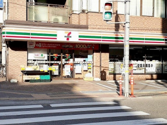 セブンイレブン明石野々上店まで190m