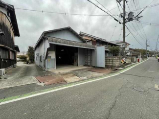 近江八幡市東横関町の倉庫の画像