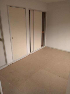 畳が入ります。