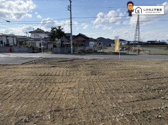 約52坪の土地♪
平坦・更地
自分らしいスタイルの暮らしを自由設計で一緒に作りませんか？