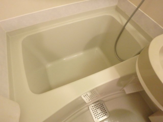 日々の疲れを癒すお風呂付です