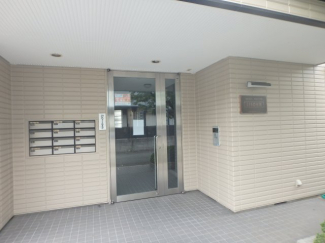 エントランスです