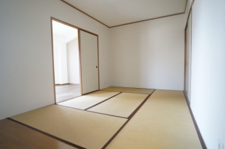 参考、同建物・同間取りの号室