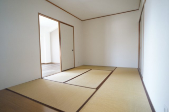 参考、同建物・同間取りの号室