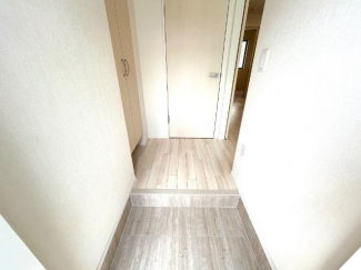 【玄関】