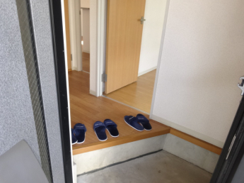 【玄関】